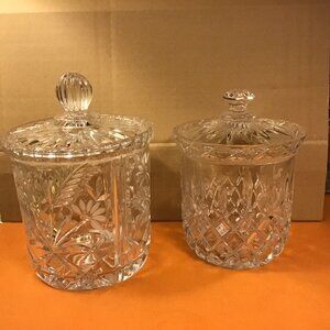 set of 2 Apothecary jars with two different designs